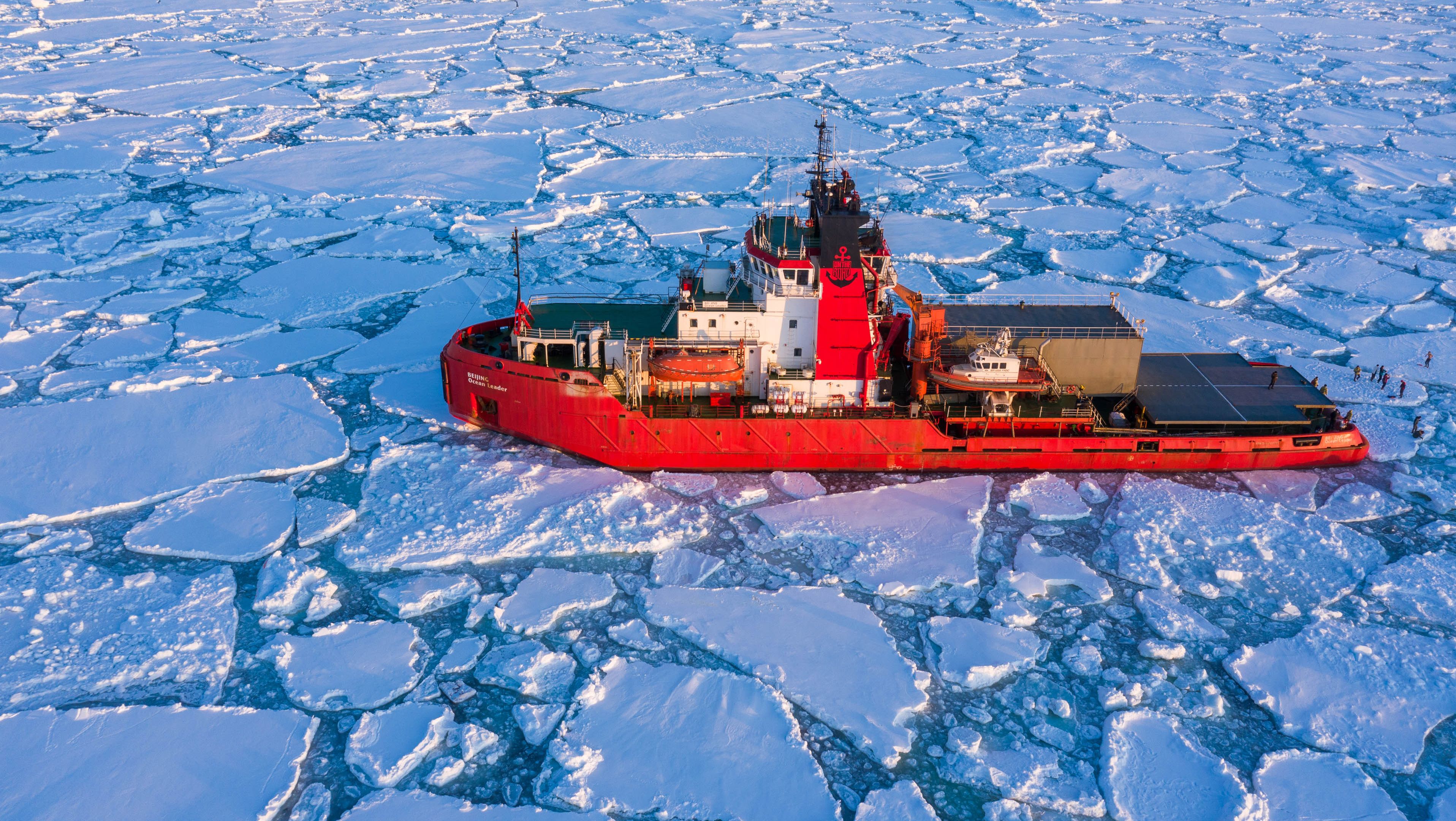 2019年6月北极点90度年度首航破冰之旅-广州极至国际旅行社