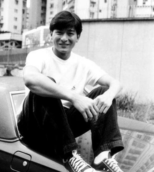 59岁华仔怕老为什么帅是港片劳模刘德华一生无法摆脱的宿命