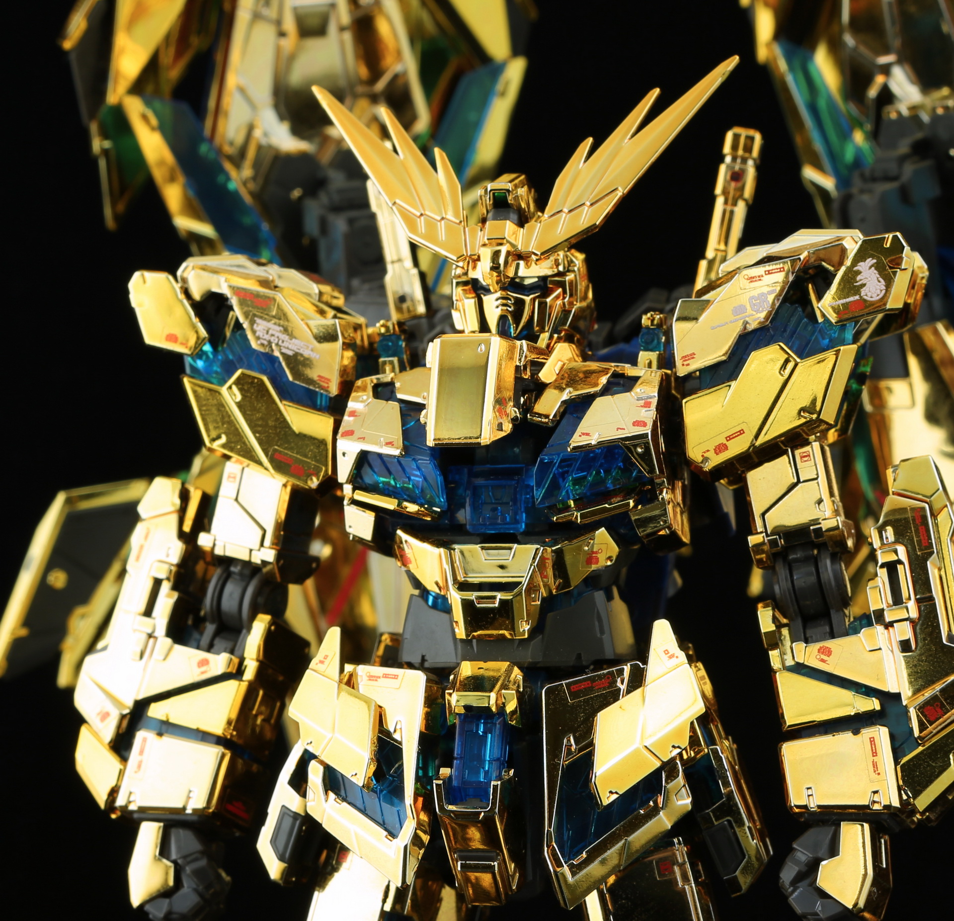 达人佳作我的业余爱好是素组rg1144独角兽高达3号机菲尼克斯narrative