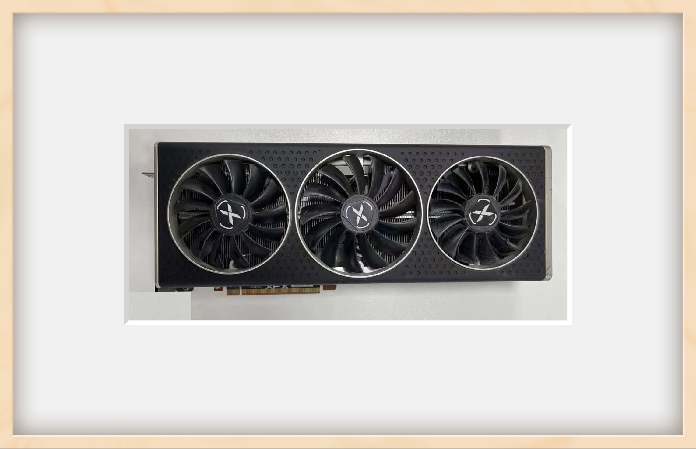 讯景 AMD RX 6700 XL “矿卡”曝光：2304 流处理器，10GB 显存 - 哔哩哔哩