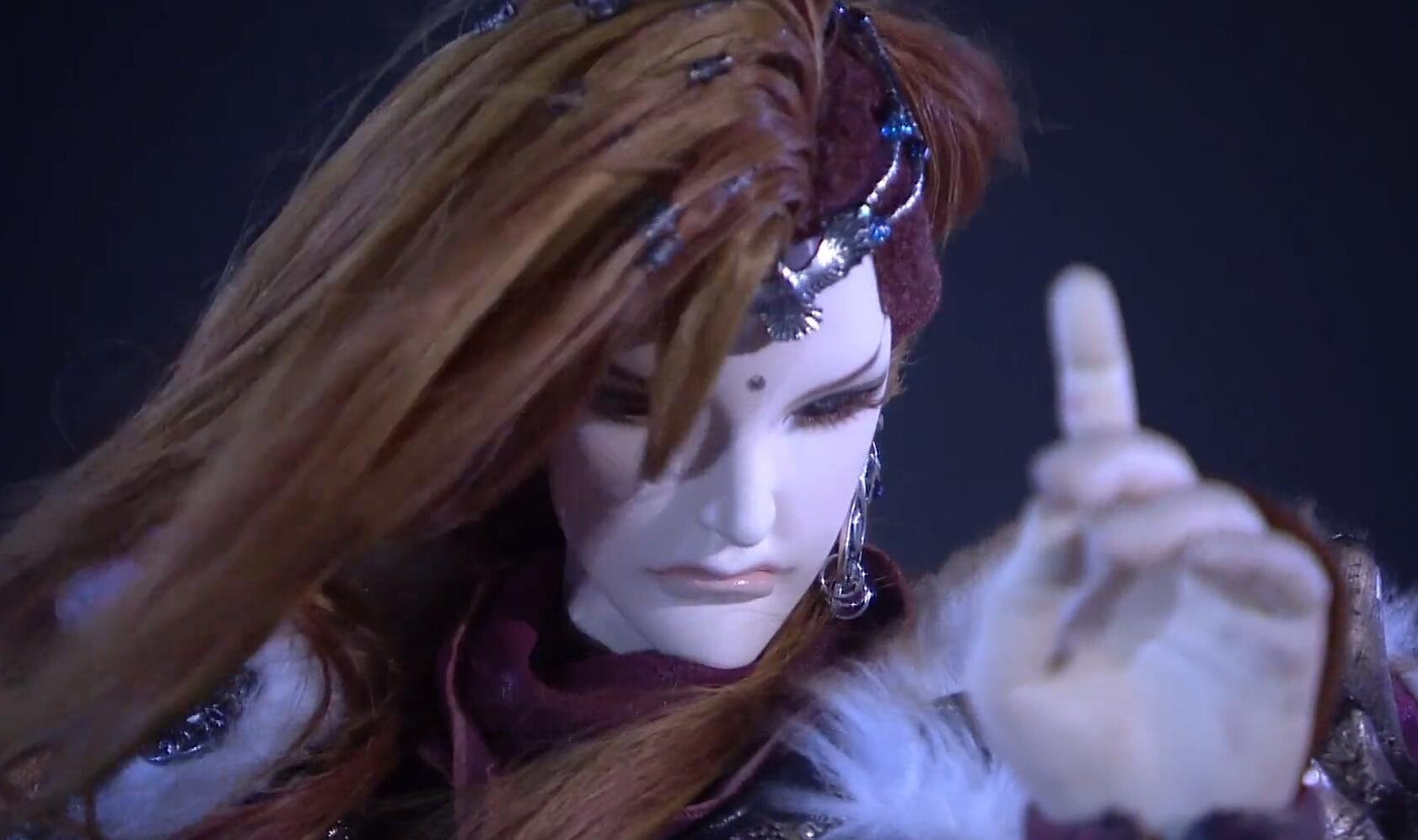 开场是武神独千秋和穆武衡权的武戏,但是这场戏的重点,却是在后来