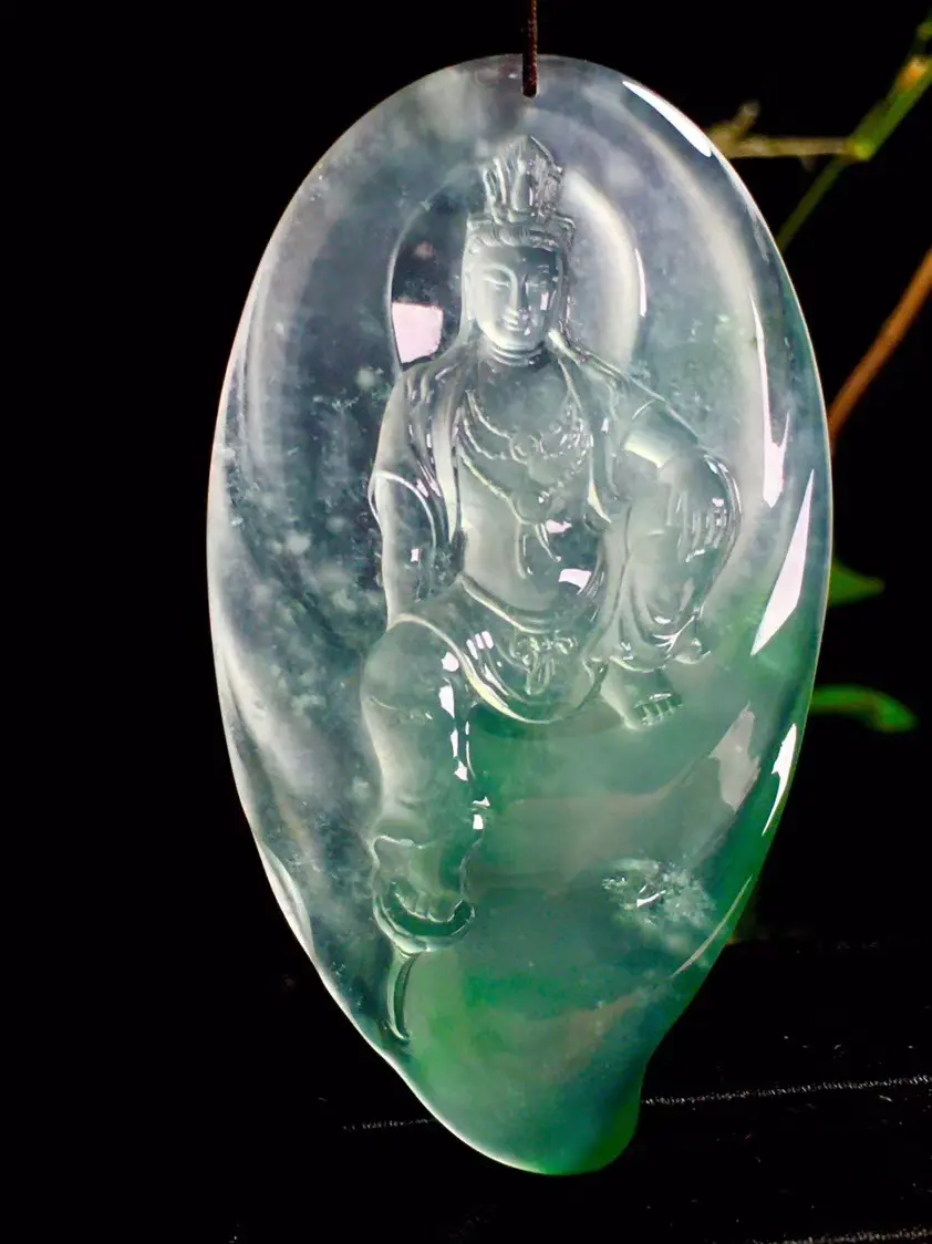 好的翡翠一定能满足 种好 色好 工艺好 这三个特点 哔哩哔哩