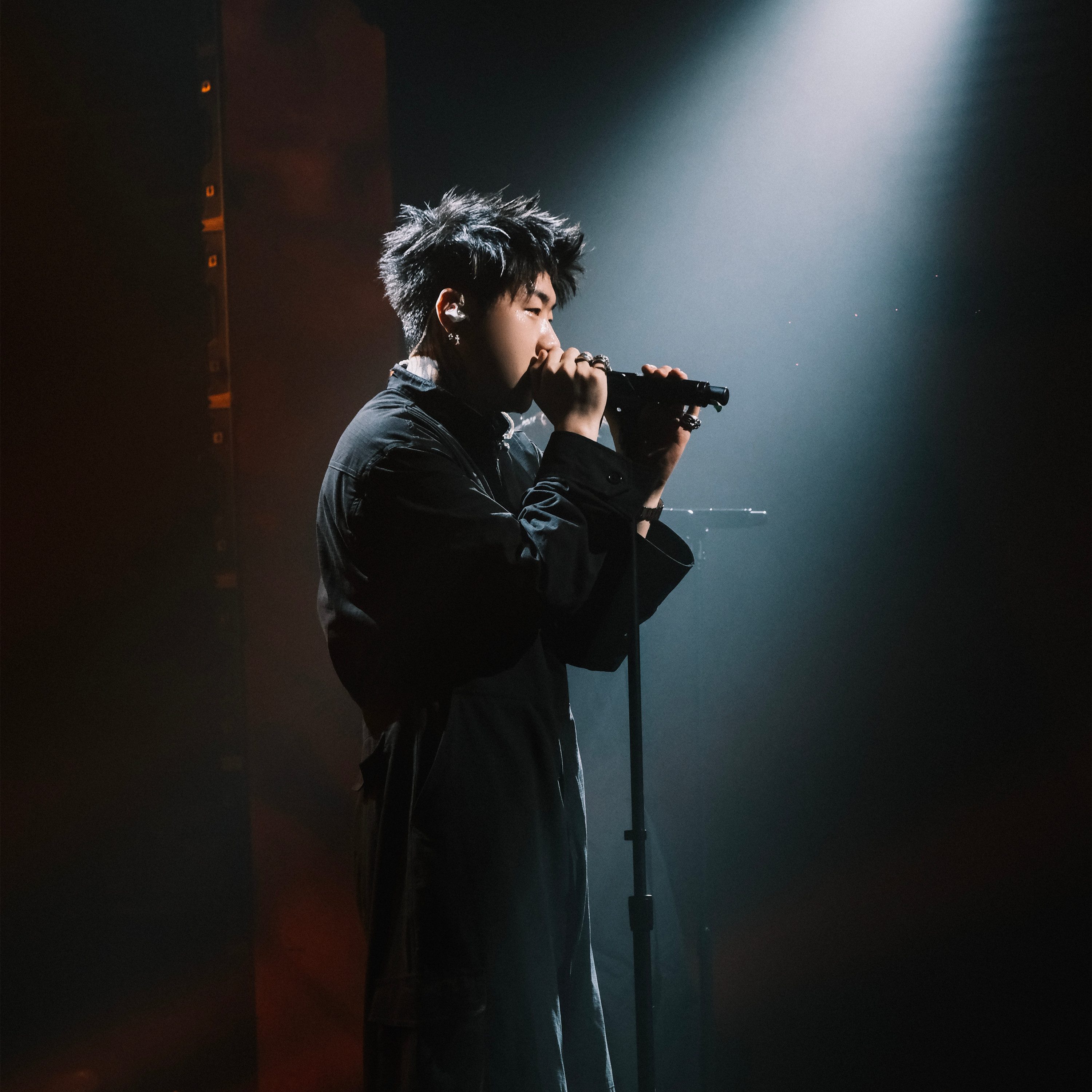 突发！Capper突然失声！宣布暂停所有演出！可能会影响Rapper职业生涯！ 哔哩哔哩