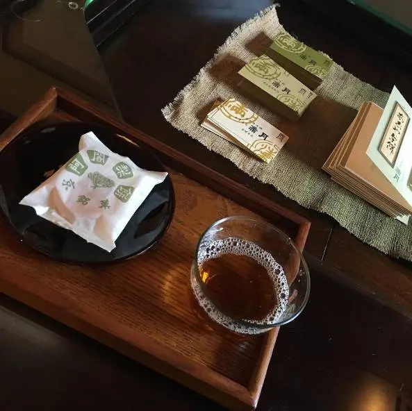 这份古老的日本手信 在免税店买不到 哔哩哔哩