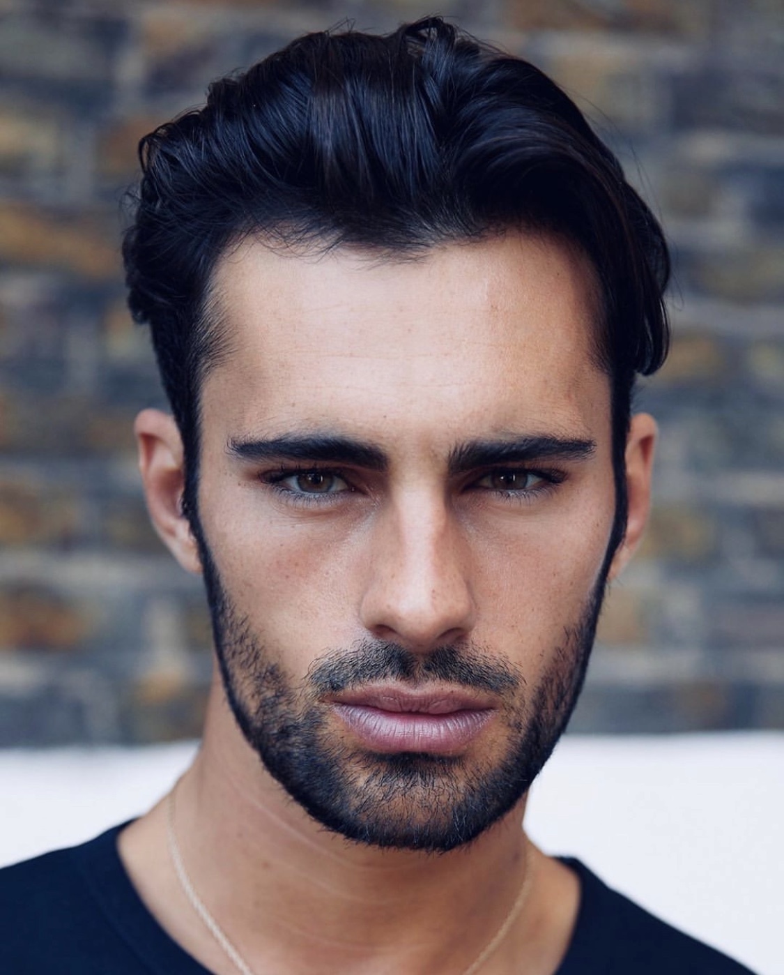 险些被捧杀23岁英国男模elliotmeeten重新回春他的资源真的好