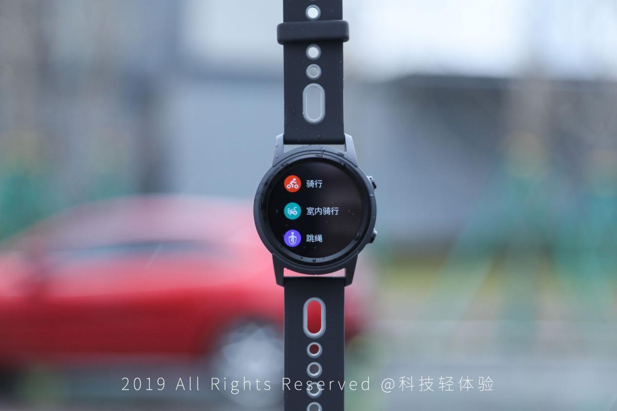 专注无器械健身训练,云麦智能训练手表体验