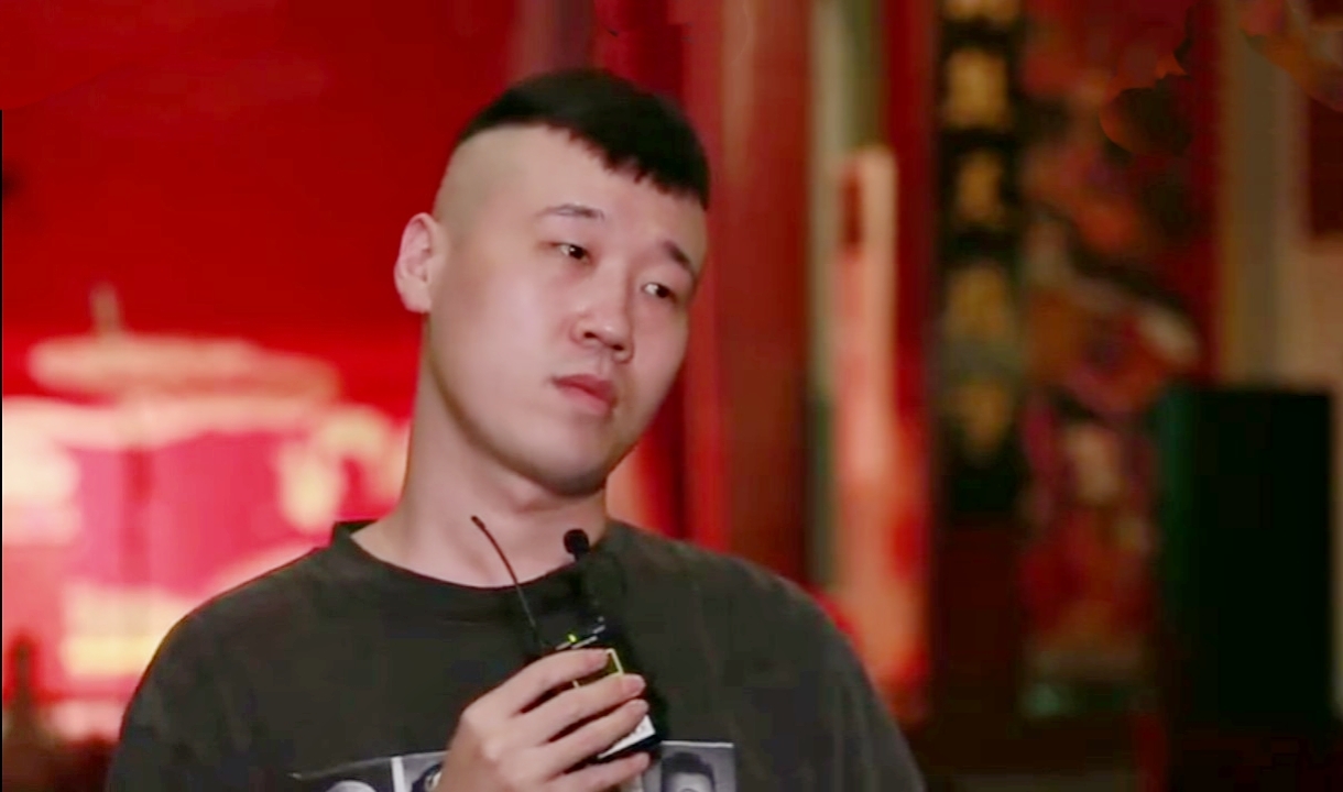 《后台那些事儿》【九辫儿现实友情向】77