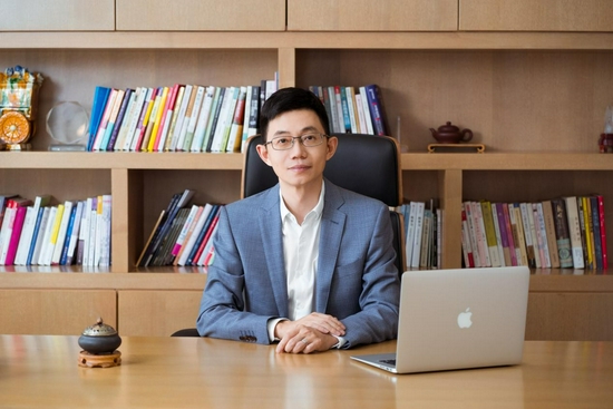 知名心理学作家卢熠翎:情绪中的黑洞