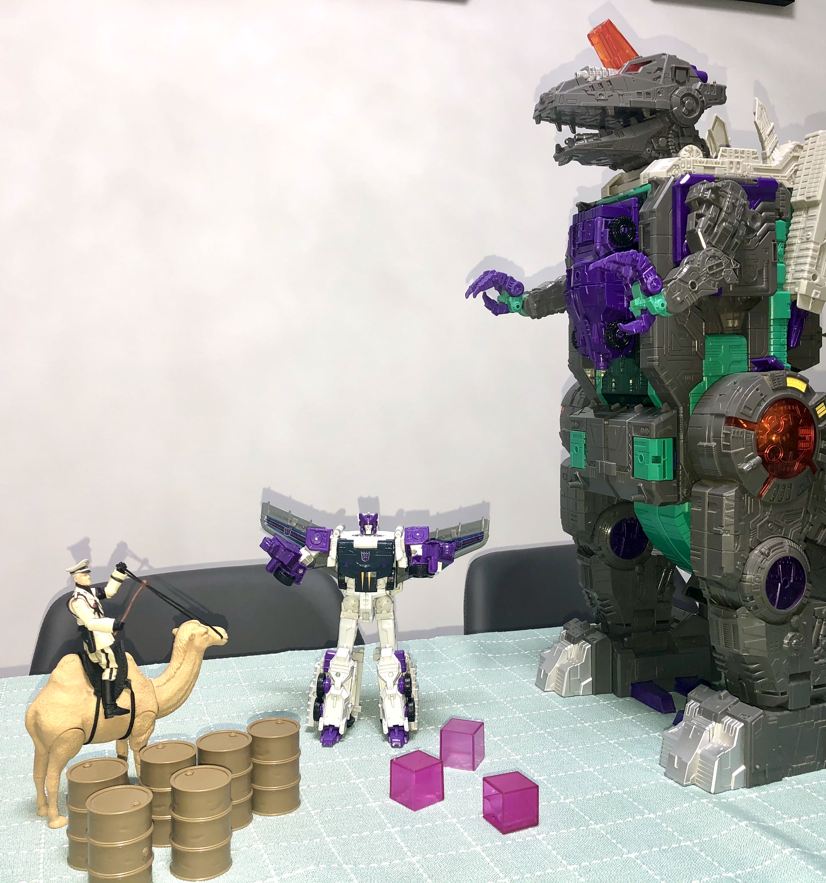 变形金刚 86大电影 场景