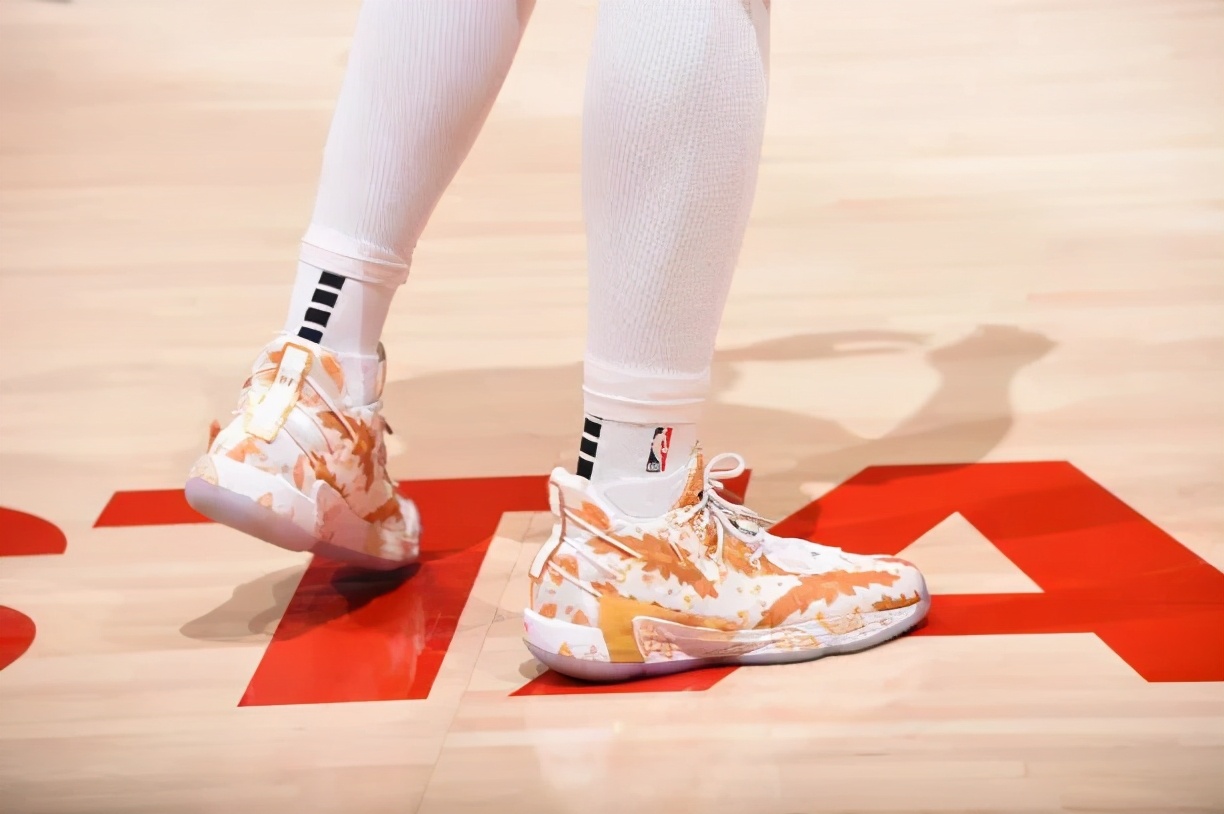 ric flair联名款的球鞋