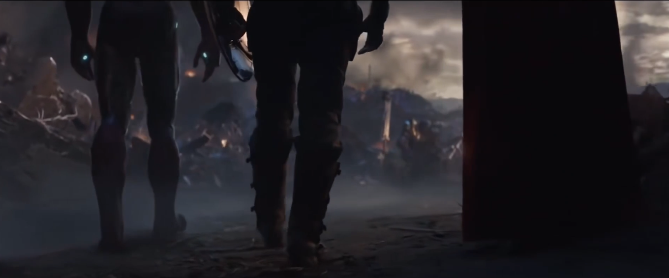 中国不是最先看到《复联4》的国家,我们邻国在