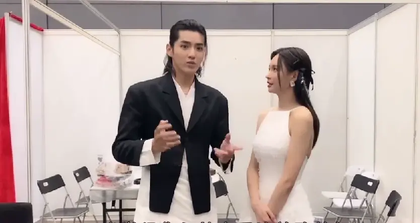 沈梦辰追星吴亦凡成功一个眼神出卖了她不知道杜海涛怎么看