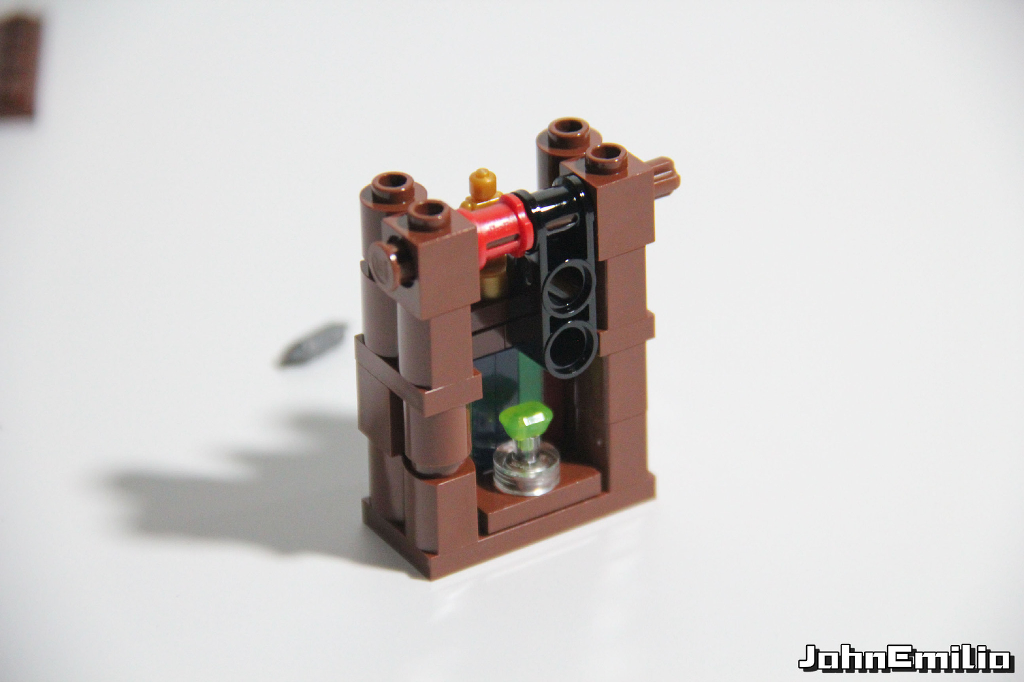 【乐高评测】复联3中最大SET,结构完美,内饰精