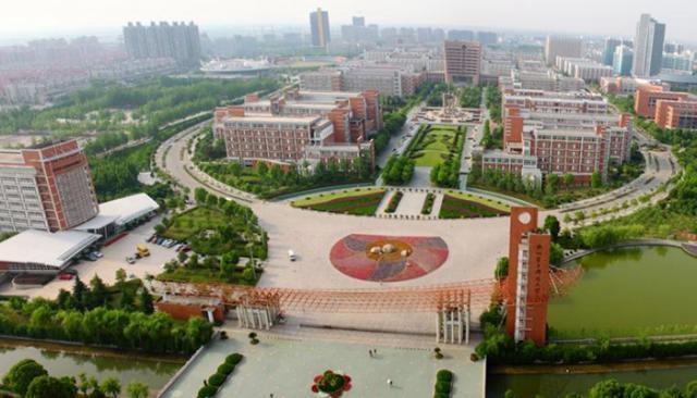 伟德国际操盘必读：影响股市利好或利空消息_2025年8月15日_财经新闻