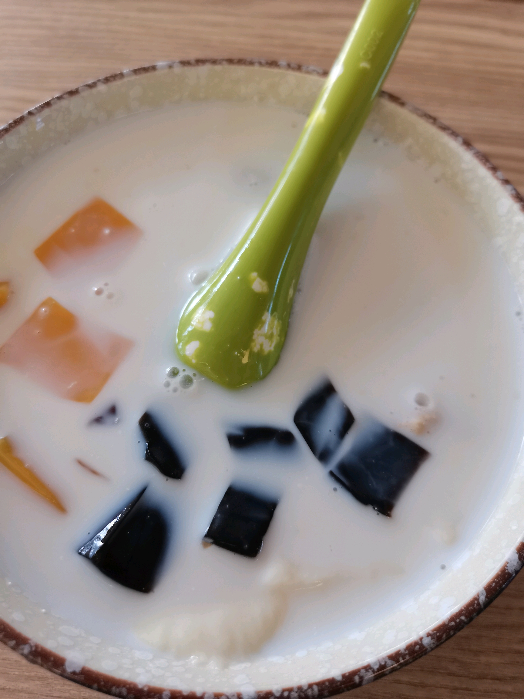 今日份的豆花不怎么优秀,椰奶味不浓