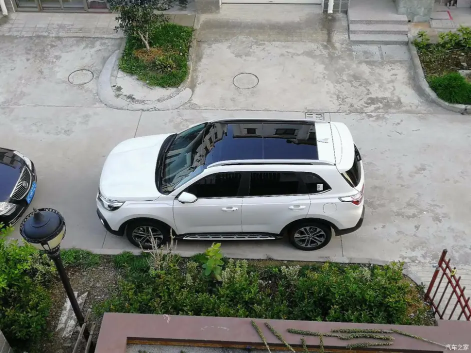 家用车怎么选 看起亚智跑如何俘获挑剔者的心 哔哩哔哩