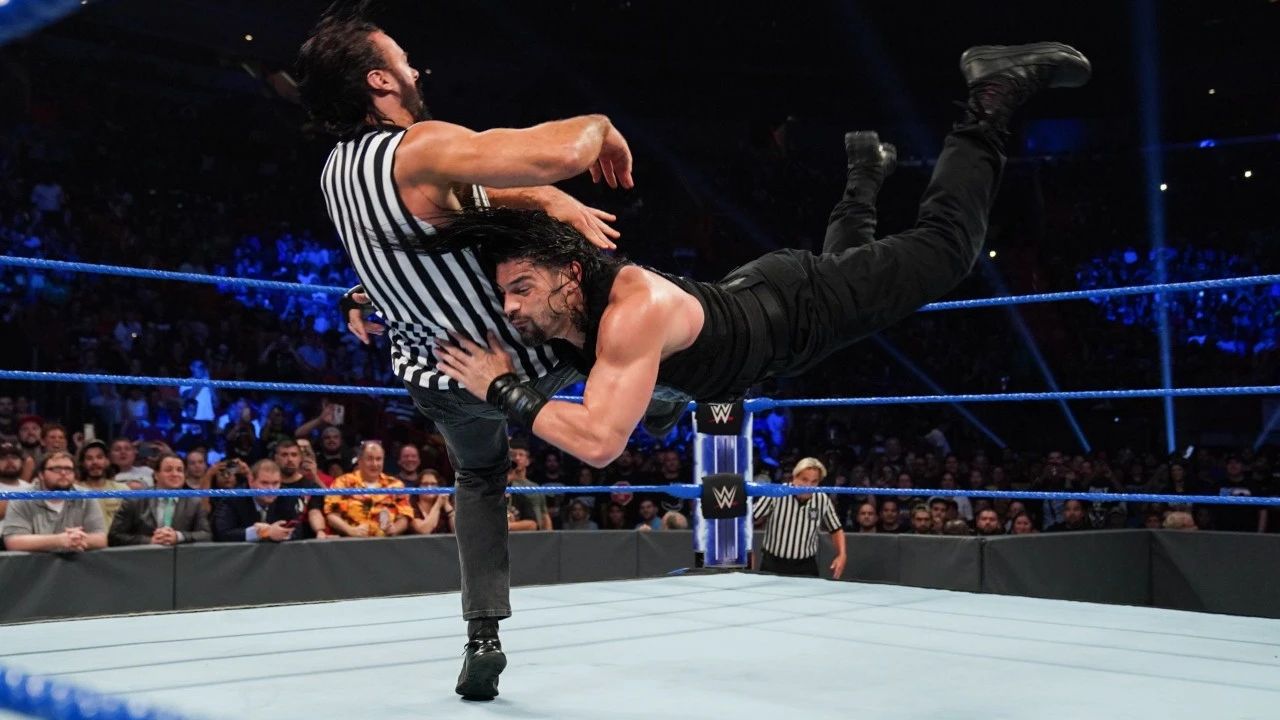 罗曼雷恩斯vs战神高柏谁的飞冲肩最帅