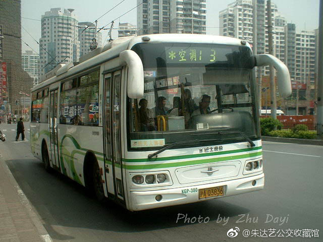 魔都电车今昔谈之13路游走于架空线之下