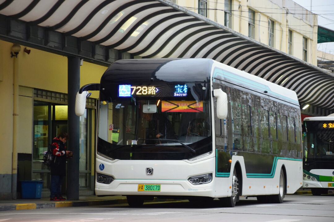 申沃9系超高级客车评价