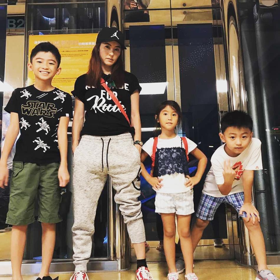 众星祝福张柏芝生日快乐原来张柏芝都出道20周年了