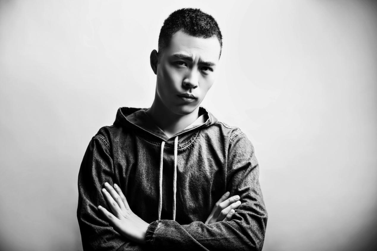 黑夜公会携手多位车王主播,释放qq飞车竞速新势力!