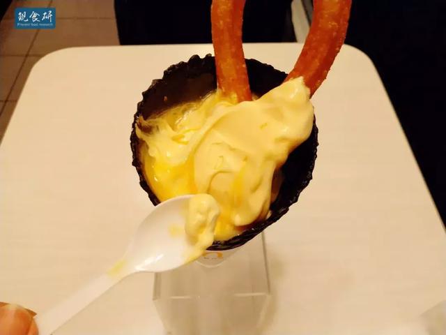 麦当劳新品金拱门那么大圆筒测评