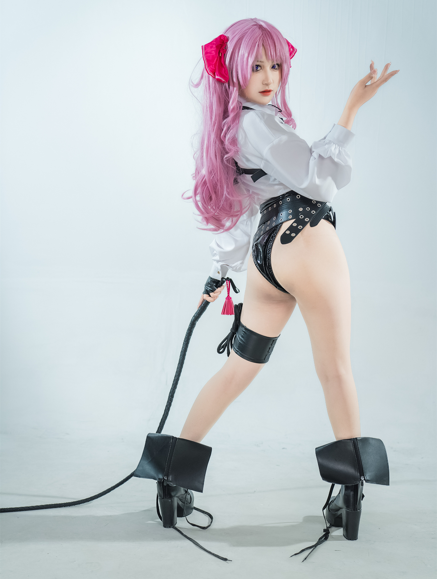 喵喵的喵吖nikke：胜利女神尤妮cosplay3