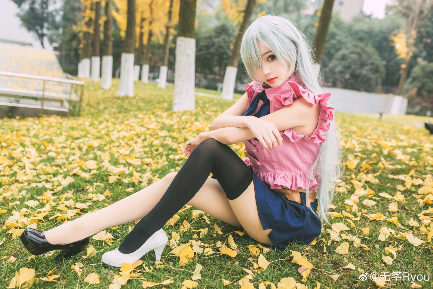【精选cos】～第七期 在银杏时节,伊丽莎白与你相遇