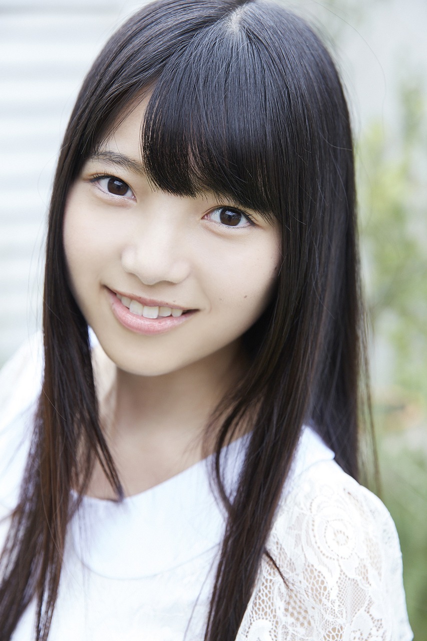 清纯系美少女军团欅坂46杂志写真连载之上村莉菜一