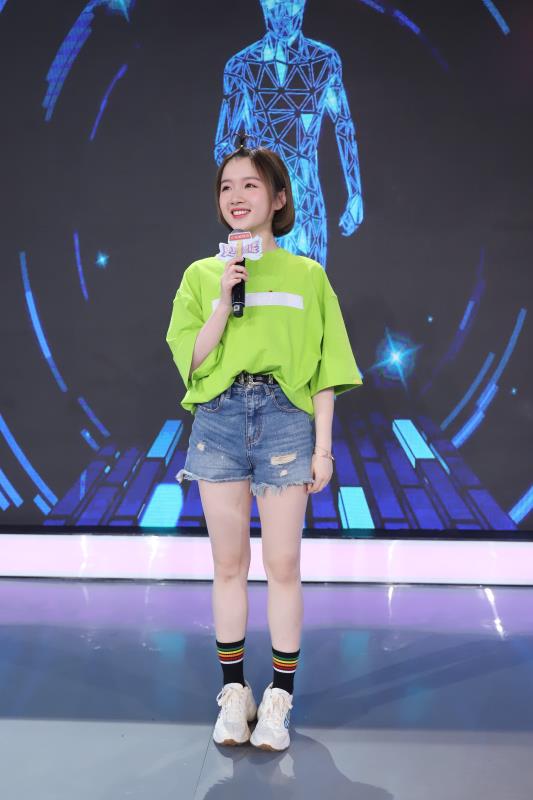 吸粉先锋特报主持人篇