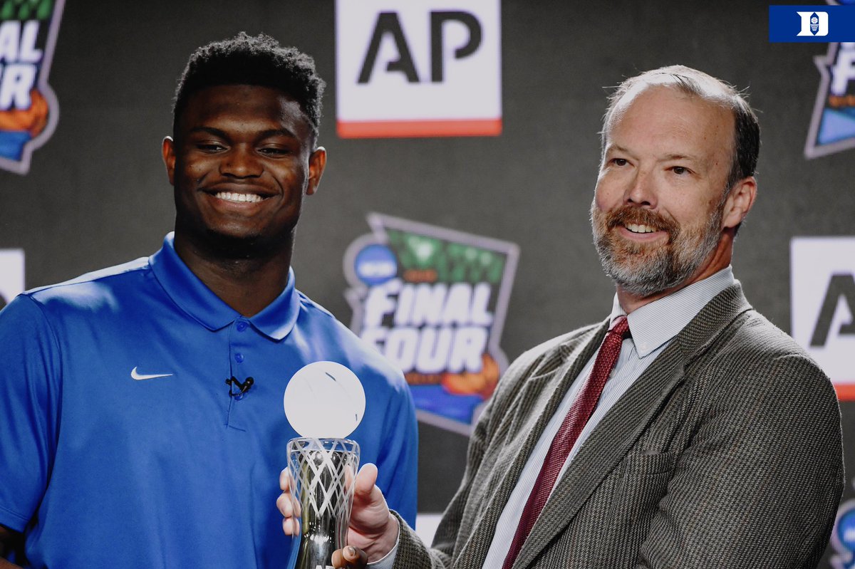 状元zion williamson包揽全美最佳大奖