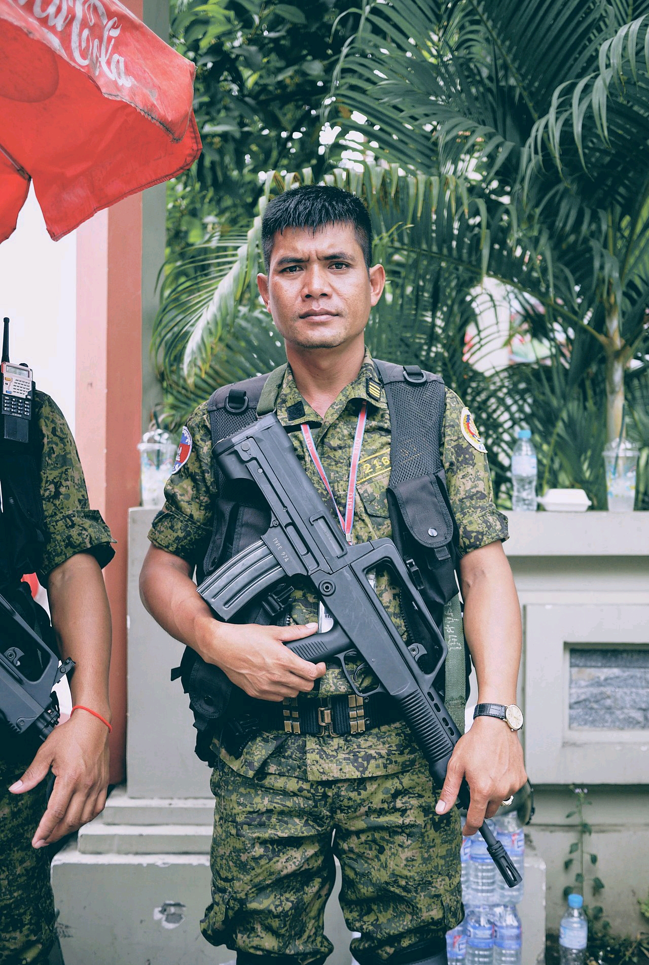 柬埔寨特战使用北方工业的CQ-A步枪