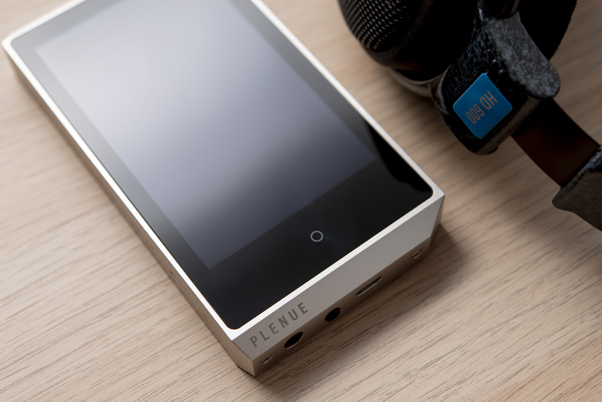 爱不释手的现代艺术品,cowon 爱欧迪pr深入体验