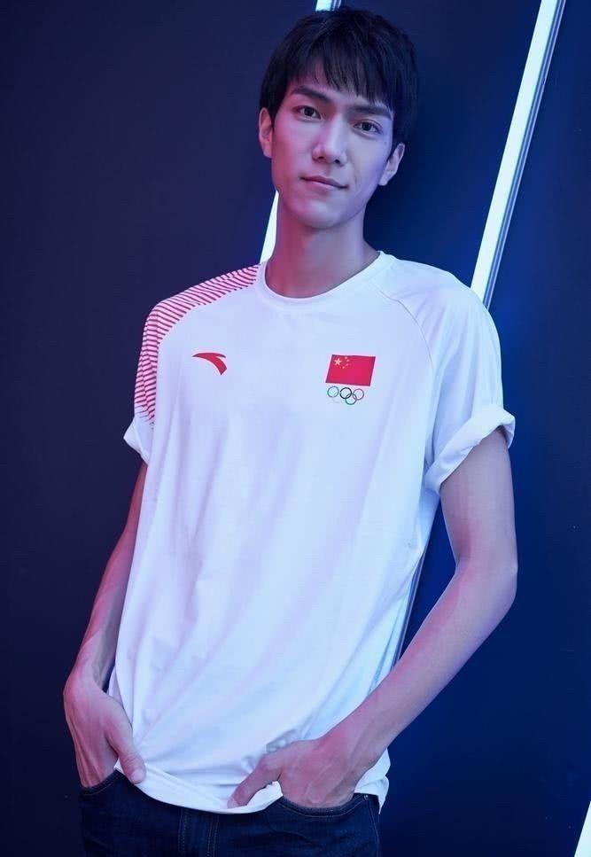 "英年早婚"是什么鬼?王宇和女友都相识12年了,没机会了