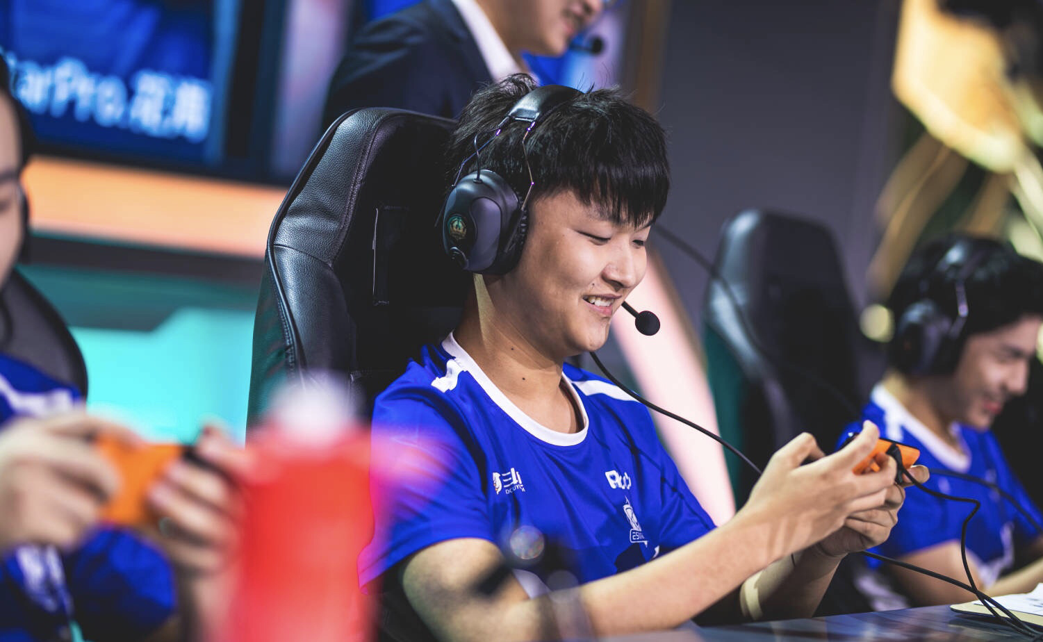 kpl:猫神再次强调秋季赛不会上场,将保持状态等待下一场比赛