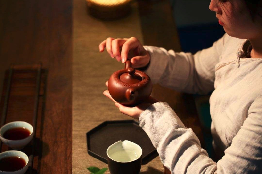 到底是商家套路太多还是中国人真没有文化