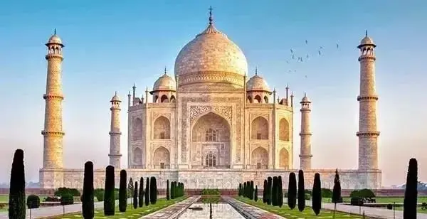 俄罗斯白送一艘航母给印度 俄罗斯与印度的关系为什么这么铁 哔哩哔哩