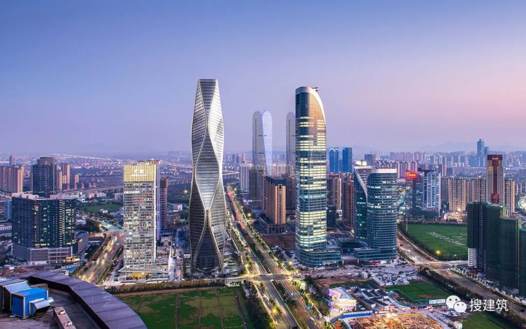 杭州望朝中心大楼独特的轮廓造型源自于一个综合的集成设计过程,并
