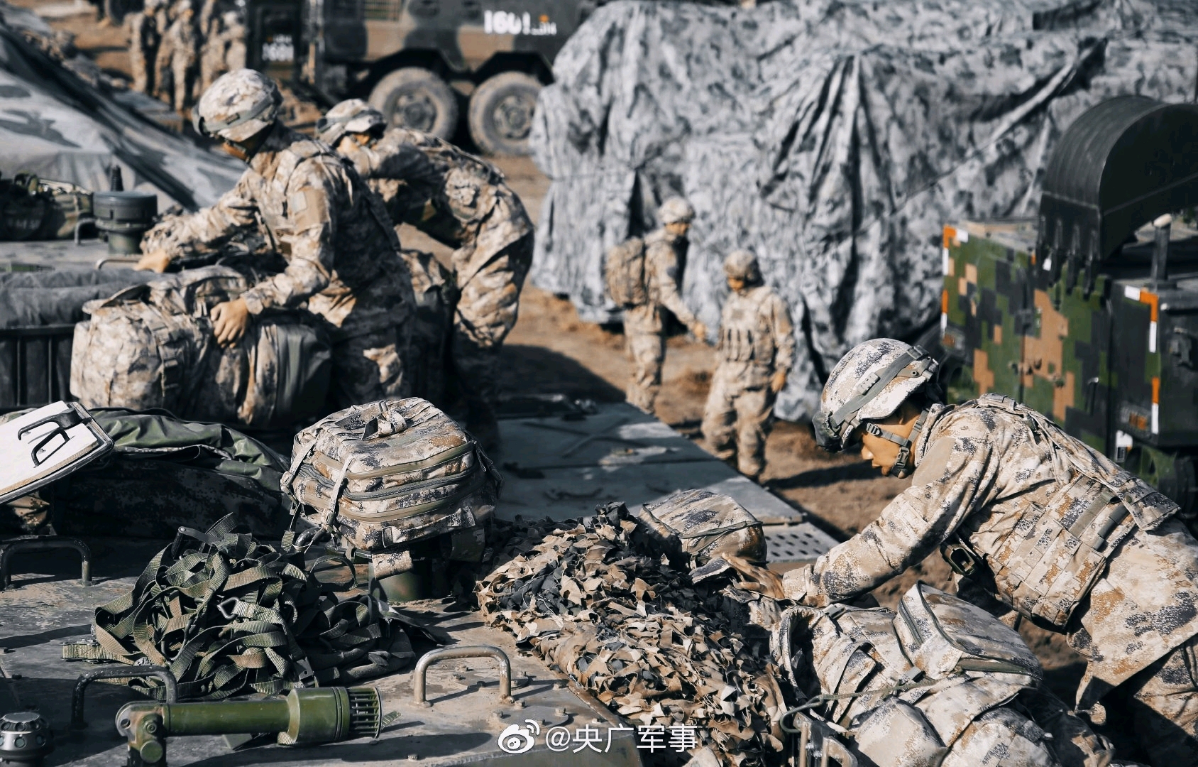 星空迷彩,颜值就是战斗力