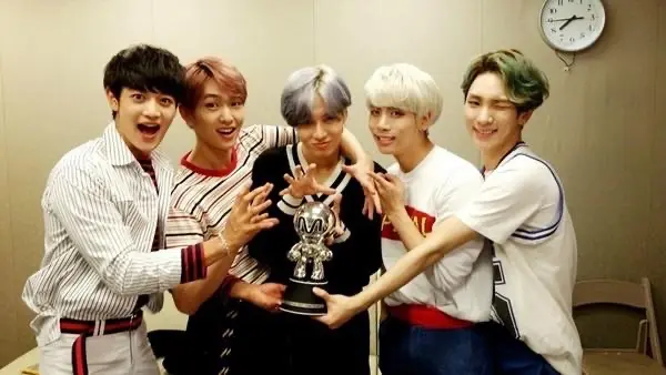 Shinee Key公开不得不搬出宿舍的原因 揭与珉豪的私人恩怨 哔哩哔哩