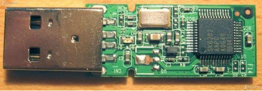 U盘原来是这样坏的 终于找到原因了 这两点才是致命的