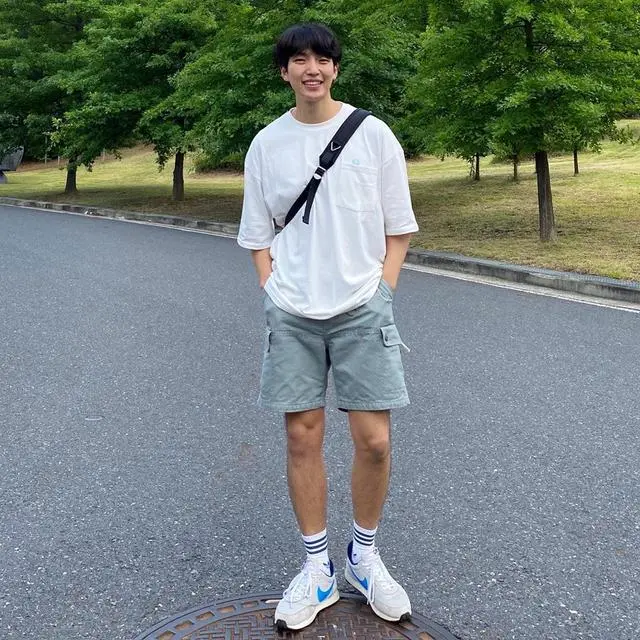 男生 短裤 穿搭阳光帅气 今夏有这4套搭配就够了 时尚又清新 哔哩哔哩