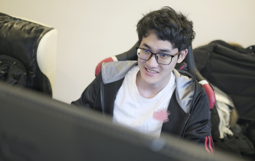 tes:拥有王牌中野的lpl银河战舰 或许是一位"跛脚巨人"!