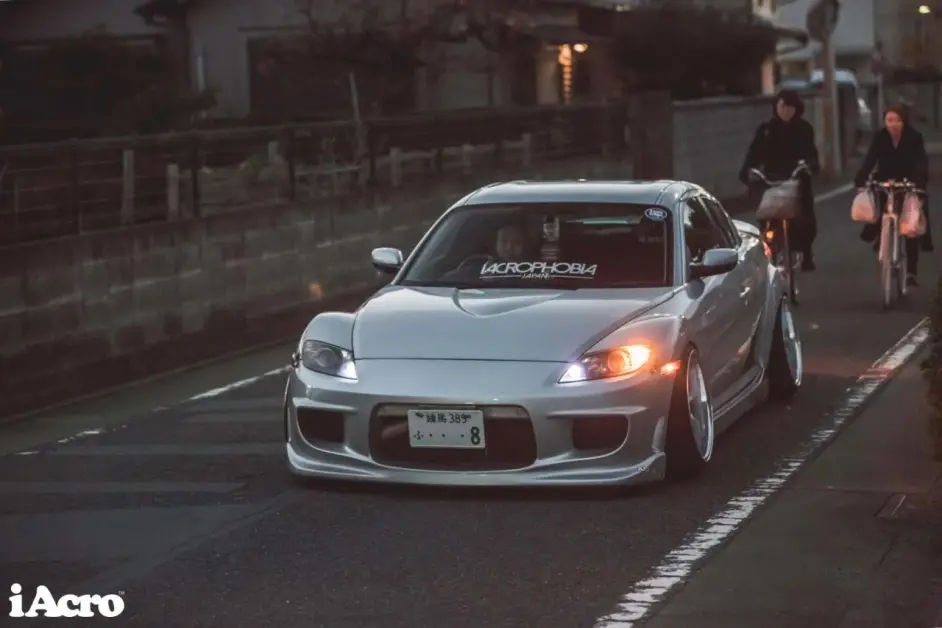 藏匿 在东京小巷里的国人座驾 哔哩哔哩