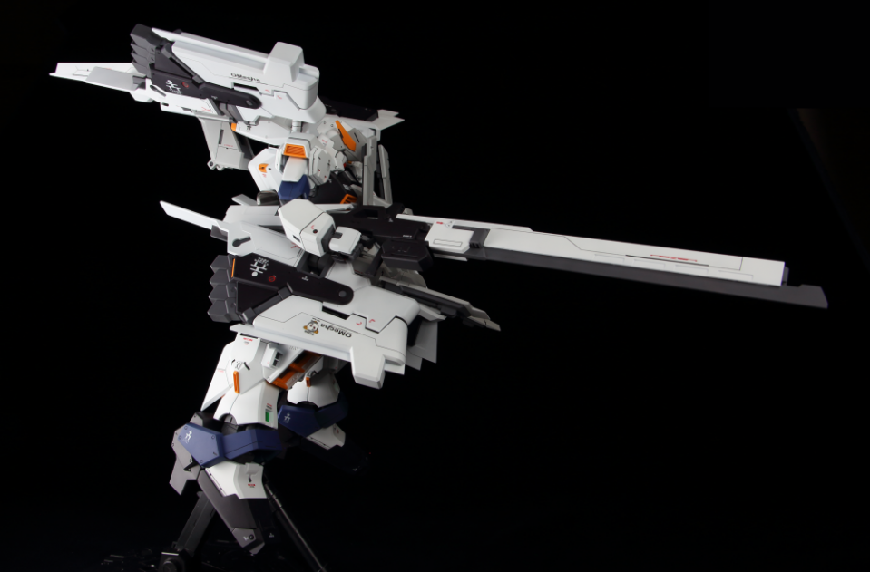 小t高达秀mg海兹尔拉第二形态