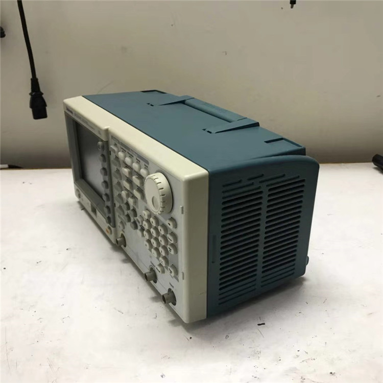 回收Tektronix AFG3101C任意波形/函数信号发生器 - 哔哩哔哩