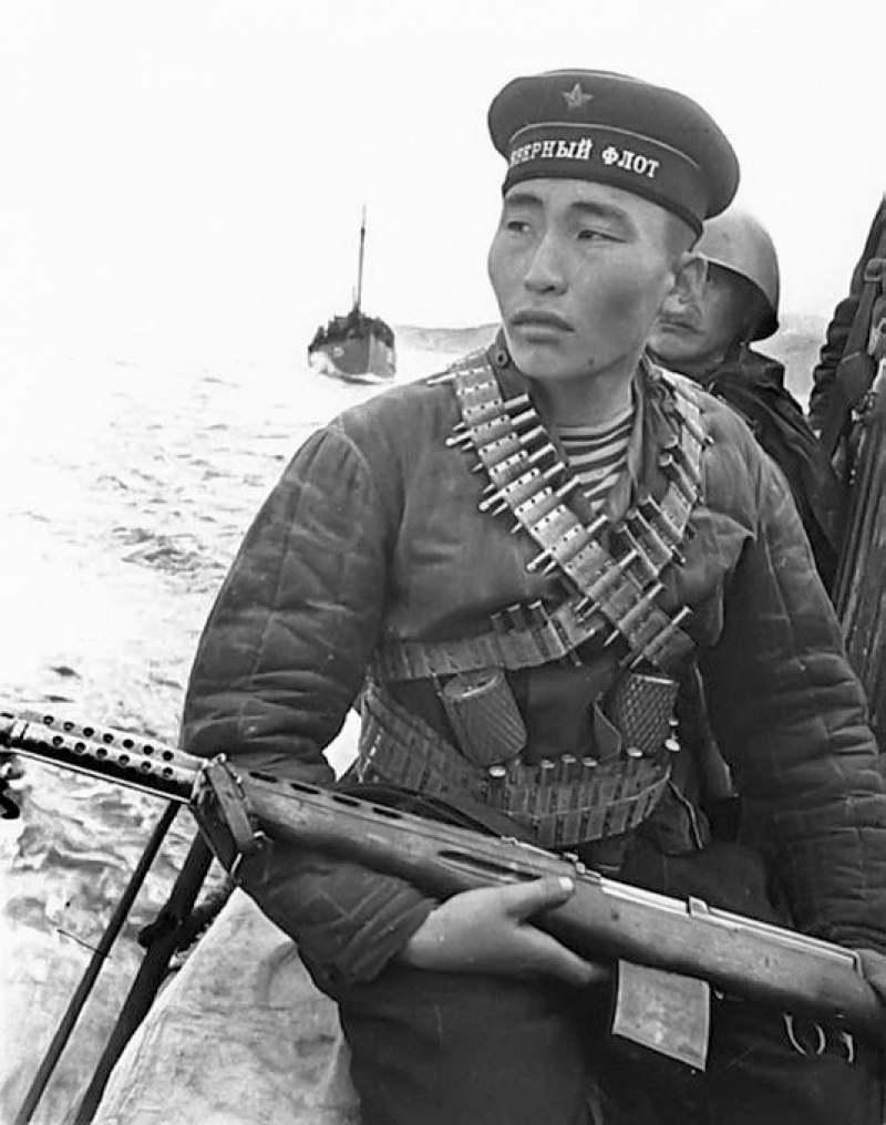 布里亚特狙击手3РаднаАюшеев