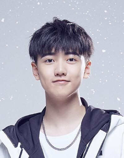 童星出道的电影演员 e0ec39b0f87547e2da7d59b043e6b5514375028b.png