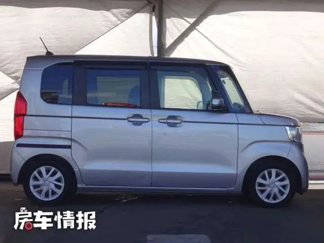 尺寸比飞度还小的本田床车 内藏双人床车尾带餐桌 新手也能开 哔哩哔哩