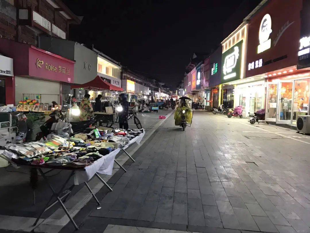 沛县汉街夜市营业了!沛县人的快乐又回来了